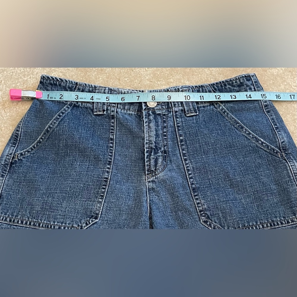 Essentials Style Blue Jean Shorts - Size 6 - image 2